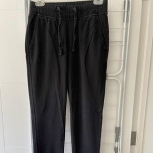 James Perse  Standard Black Drawstring Joggers - Size 0